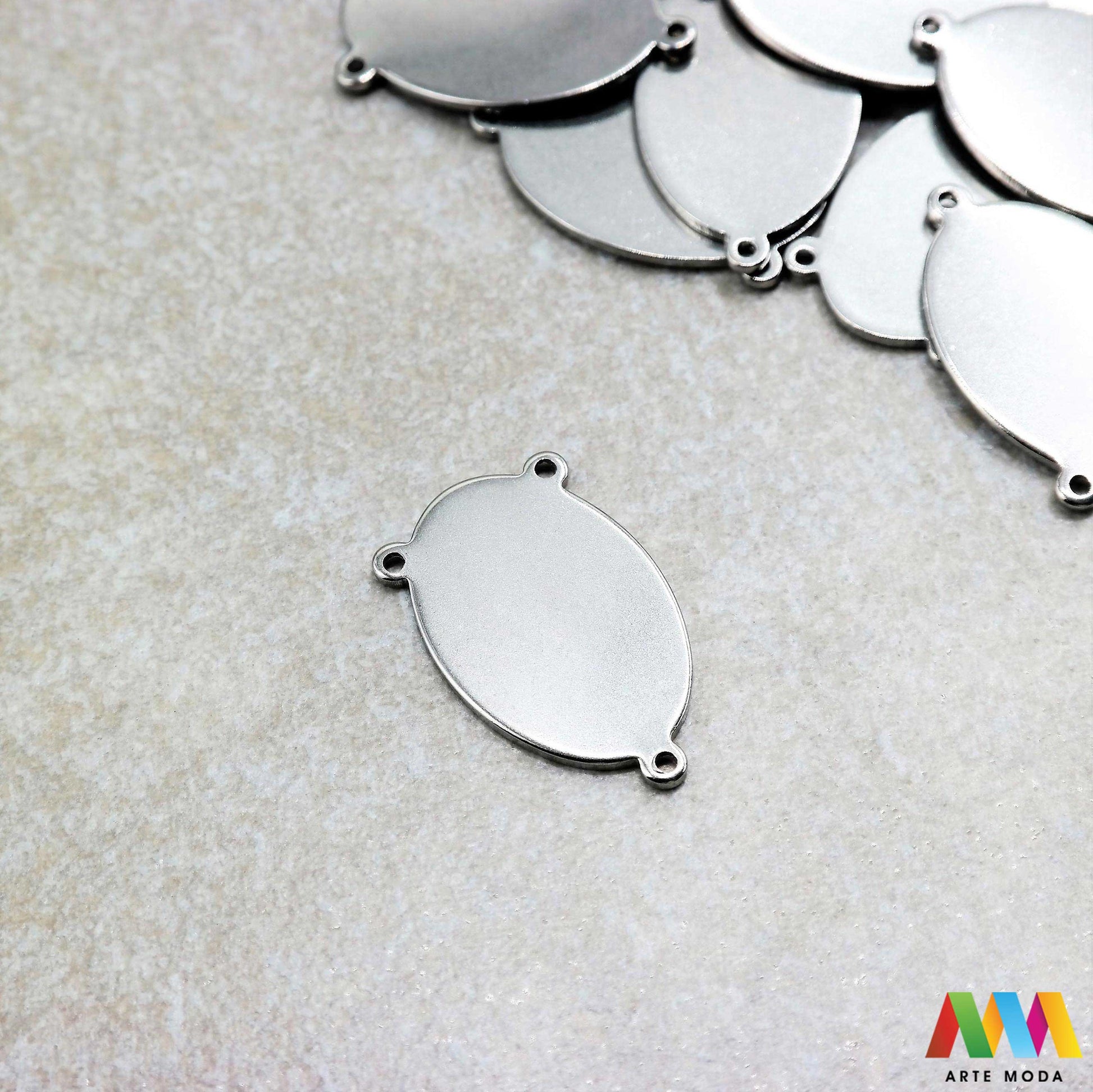 privjesak čelik čelični ogrlica narukvica nehrđajući nanožnica gravura za gravuru privjesci pločice kirurški graviranje personalizacija dog tag vojne pločice nakit prazna metalni trajni unikatne personalizirane komade nakita našim kvalitetnim pločicama nehrđajućeg čelika Ne hrđaju ne tamne trajnost uspomena izdržljivi savršeni za lasersko graviranje imena datuma poruka logotipa čineći ih idealnim za izradu osobnih poklona jedinstvenog nakita Odaberite oblik utisnite svoj dizajn arte moda repromaterijal