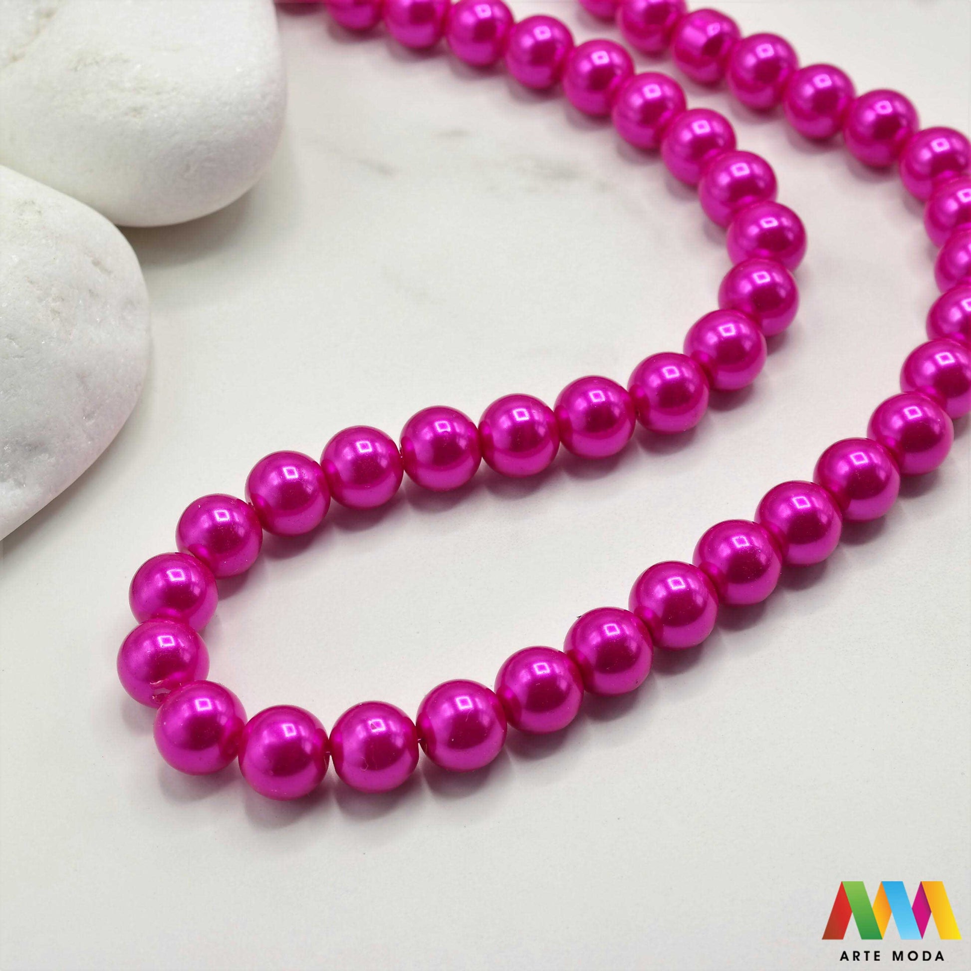 stakleni biseri niz staklo biser perle biserne zrna zrno perla staklene imitacija bisera sedefaste vjenčani nakit klasični DIY ogrlice bijeli u boji bisernim sjajem izrada nakita umjetni Za klasičnu eleganciju birajte staklene bisere imitacija bisera ima visok sedefasti sjaj i savršeno je glatka Idealni su za izradu vjenčanog nakita bezvremenskih ogrlica i narukvica raznim veličinama i bojama ovi biseri unose dašak luksuza u svaki uradi sam projekt Počnite nizati svoju eleganciju arte moda repromaterijal