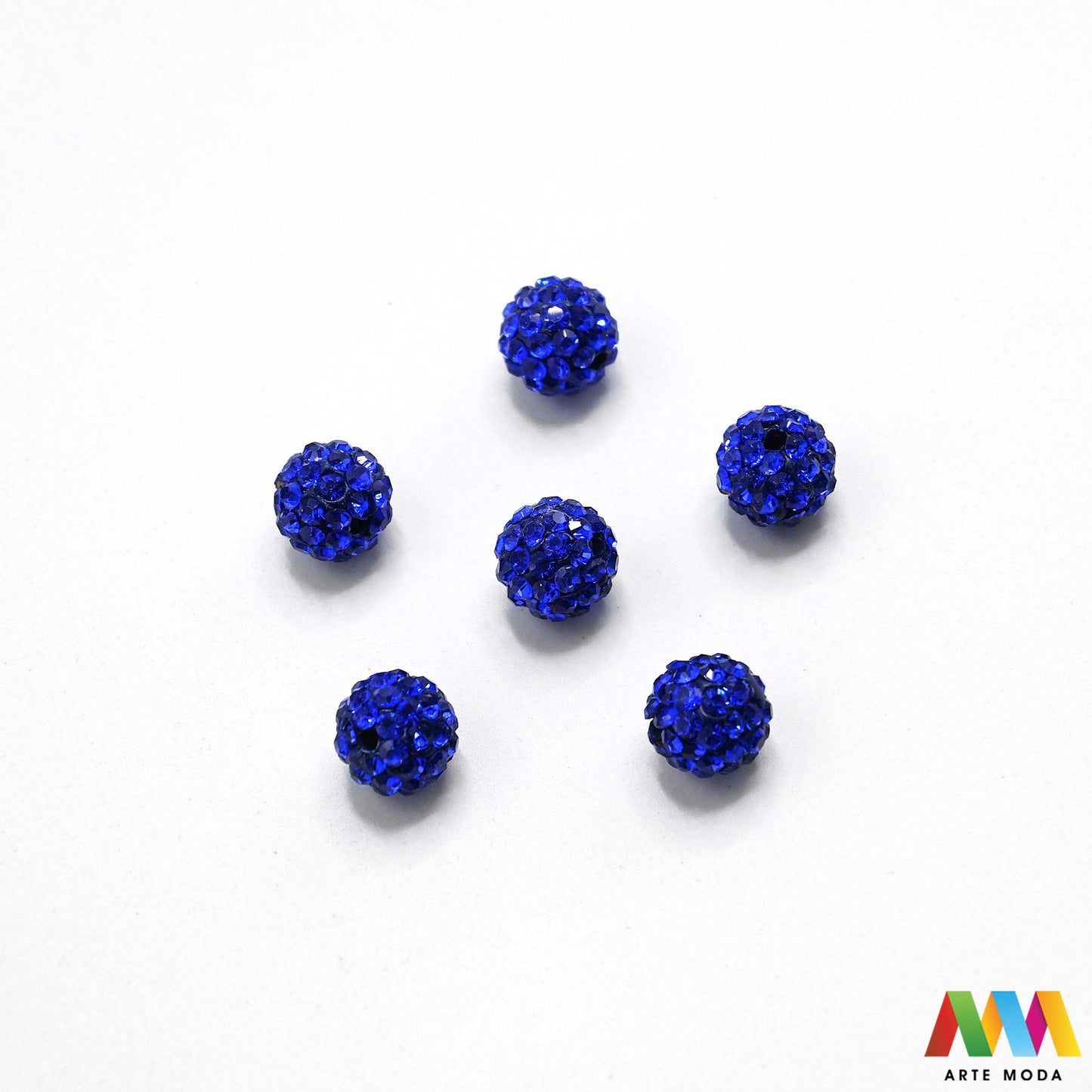 shamballa disco kugle kristalne perle sjajne kuglice cirkoni glamur nakit izrada narukvica DIY svjetlucavo šarene pave s kristalima za svjetlucave narukvice materijal ogrlice Dodajte dozu glamura svojim kreacijama su prekrivene stotinama sitnih kristala koji pružaju efekt Ove svjetlucave perle su idealne za izradu popularnih elegantnih naušnica i upečatljivih ogrlica Dostupne u širokoj paleti boja naše kristalne kuglice osigurat će da vaš uradi sam nakit bude u centru pažnje arte moda repromaterijal