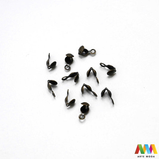 stiskač za čvor s petljom sakrivanje čvora metalne kapice čvorove štitnik petlja poklopac fiksiranje omčica metalni pribor DIY materijal srebrni zlatni Postignite savršen finiš Metalni žabo završetak esencijalan alat za sakrivanje čvorova fiksiranje kopči vašem nakitu kalote uredan izgled uradi sam projektu pretvarajući običan čvor elegantan metalni završetak s čvrstom omčicom Idealni za nizanje na konac svilu sajlu trajnost profesionalnu estetiku svojim kreacijama metalne završetke arte moda repromaterijal