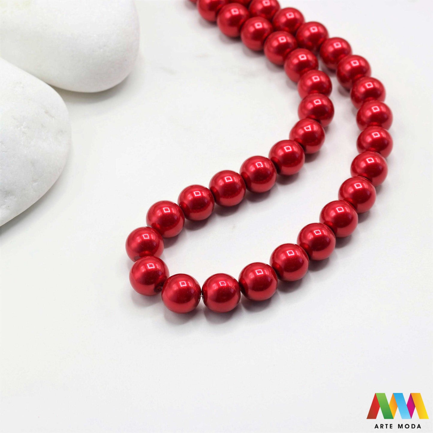 stakleni biseri niz staklo biser perle biserne zrna zrno perla staklene imitacija bisera sedefaste vjenčani nakit klasični DIY ogrlice bijeli u boji bisernim sjajem izrada nakita umjetni Za klasičnu eleganciju birajte staklene bisere imitacija bisera ima visok sedefasti sjaj i savršeno je glatka Idealni su za izradu vjenčanog nakita bezvremenskih ogrlica i narukvica raznim veličinama i bojama ovi biseri unose dašak luksuza u svaki uradi sam projekt Počnite nizati svoju eleganciju arte moda repromaterijal