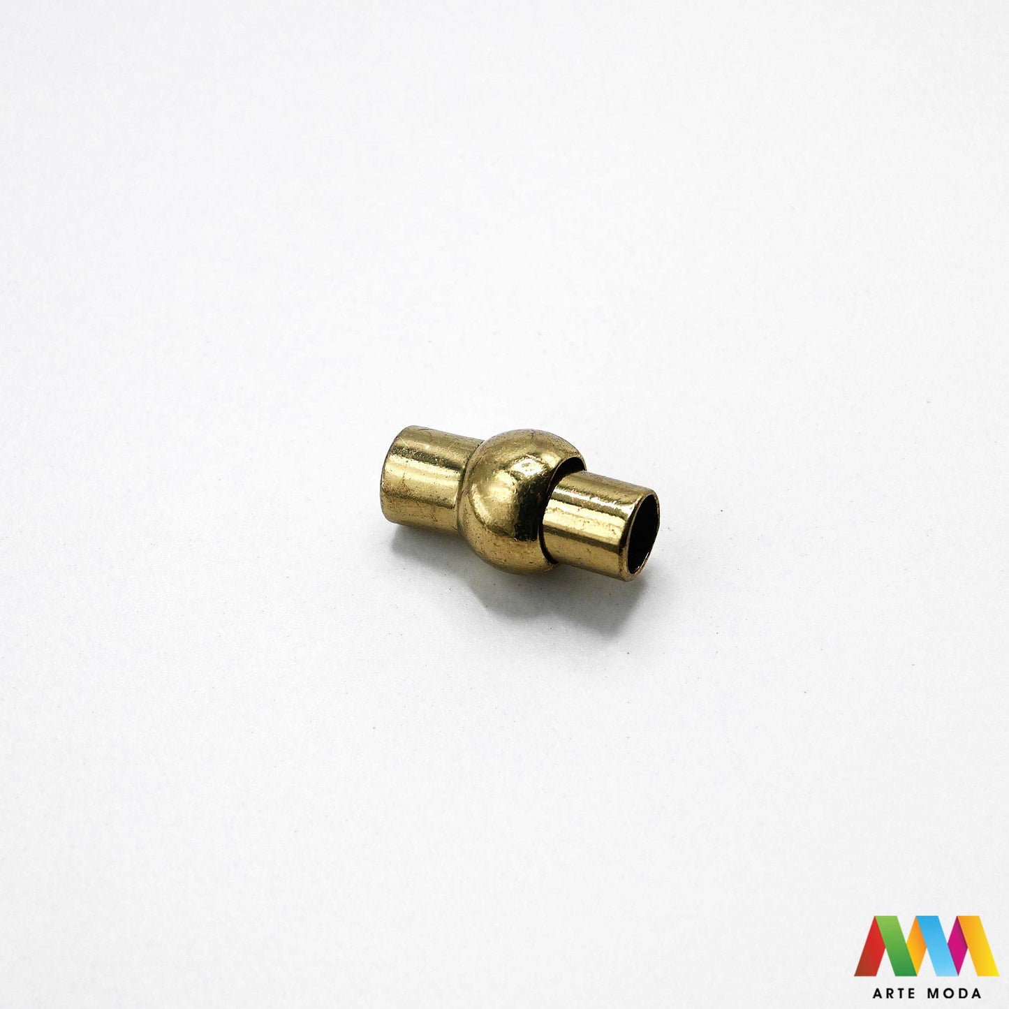 magnetne kopče magnet zatvarači metalne izrada nakita DIY lagano kopčanje metalni pribor narukvice ogrlice brzo zatvaranje magnetne nakit magnetni magneti brze za uradi sam kopča Kopčanje nakita u sekundi Magnetne kopče su najjednostavniji i najbrži zatvarači za narukvice i ogrlice Snažan magnet osigurava sigurno zatvaranje idealno za sve koji traže lako rukovanje Razni oblici i boje savršeni za elegantan i praktičan DIY nakit arte moda repromaterijal