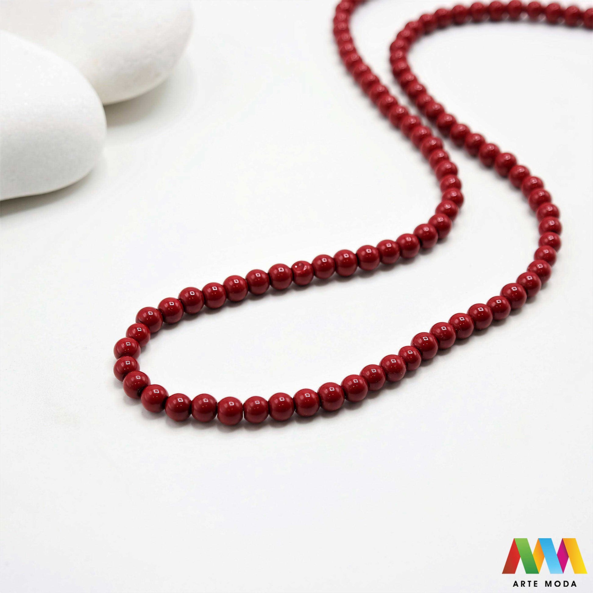 stakleni biseri niz staklo biser perle biserne zrna zrno perla staklene imitacija bisera sedefaste vjenčani nakit klasični DIY ogrlice bijeli u boji bisernim sjajem izrada nakita umjetni Za klasičnu eleganciju birajte staklene bisere imitacija bisera ima visok sedefasti sjaj i savršeno je glatka Idealni su za izradu vjenčanog nakita bezvremenskih ogrlica i narukvica raznim veličinama i bojama ovi biseri unose dašak luksuza u svaki uradi sam projekt Počnite nizati svoju eleganciju arte moda repromaterijal