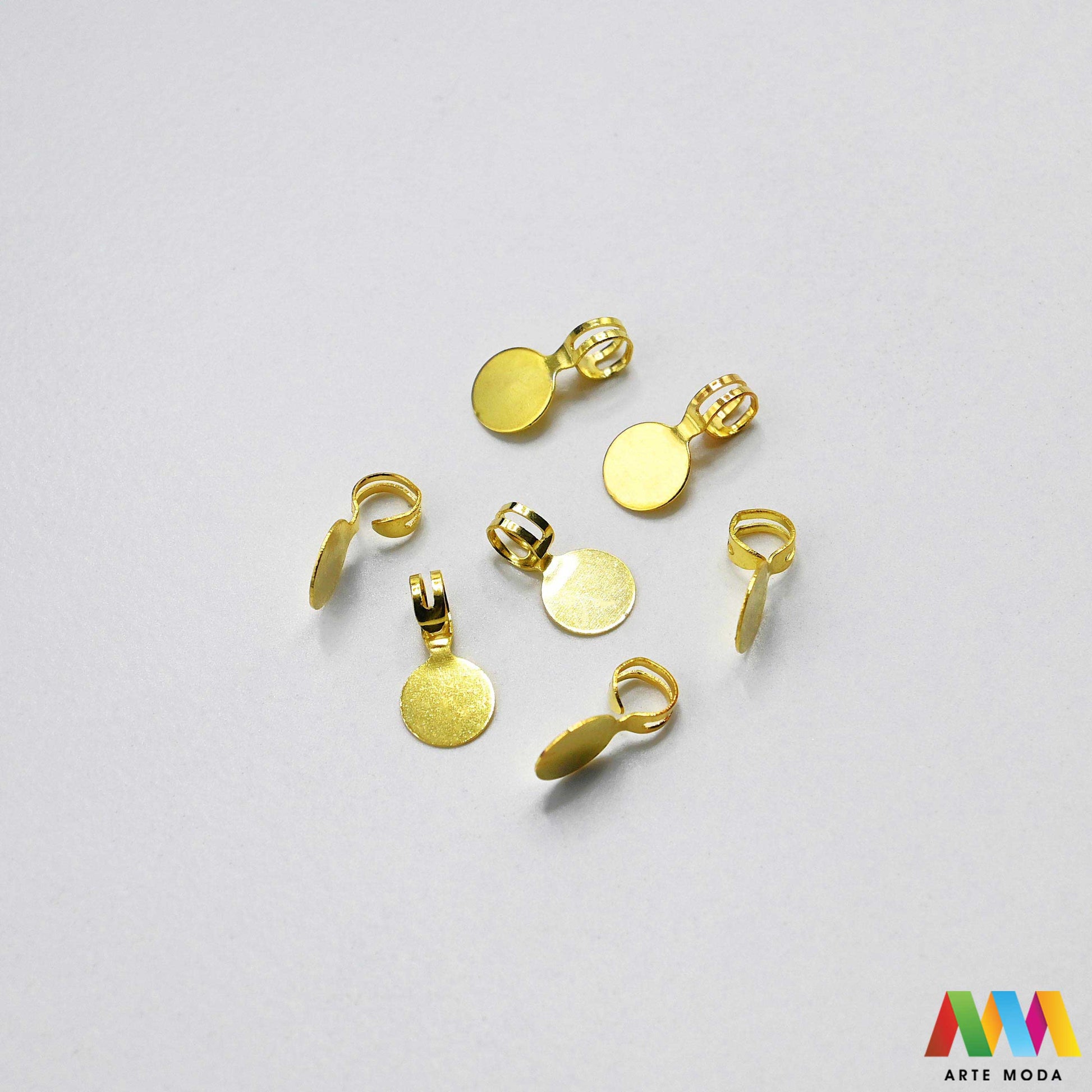 držači bailovi stiskači kvačice za privjeske spojnice vješalice nakit držač kamen metalni elementi DIY pribor srebrni zlatni montaža privjeska kristale poludrago vješanje privjesaka repromaterijali Pretvorite perle kamenje privjeske esencijalni vješanje vaših kreacija na lančiće konce Omogućuju profesionalan izgled sigurno nošenje poludragog kamenja kristala različitih stilova glatki gravirani filigranski boja srebro zlato bronca osigurajte čvrst elegantan spoj svom uradi sam nakitu arte moda repromaterijal