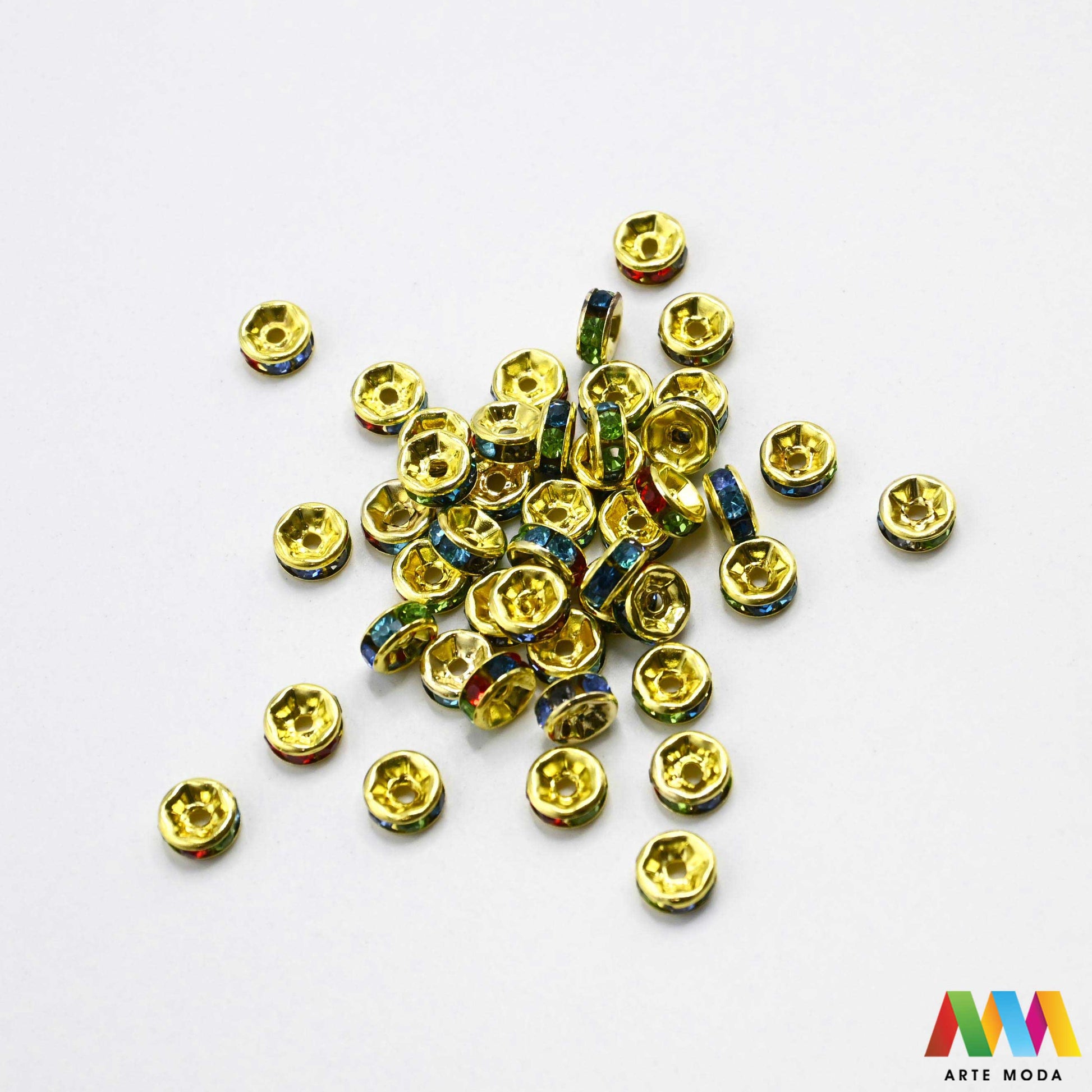 razdjelnik umetak spacer metalne izrada nakita DIY nakit distanceri metalni pribor separatori srebrne zlatne šajbice metalni za perle razmaknice komponente metal Mali ali ključni za profesionalan nakit Metalni umetci razdjelnici spacer perle služe za stvaranje razmaka i dodavanje sjaja perlama Sprječavaju trenje i ističu poludrago kamenje Neophodan element za izradu narukvica i ogrlica koje izgledaju bogatije i elegantnije arte moda repromaterijal