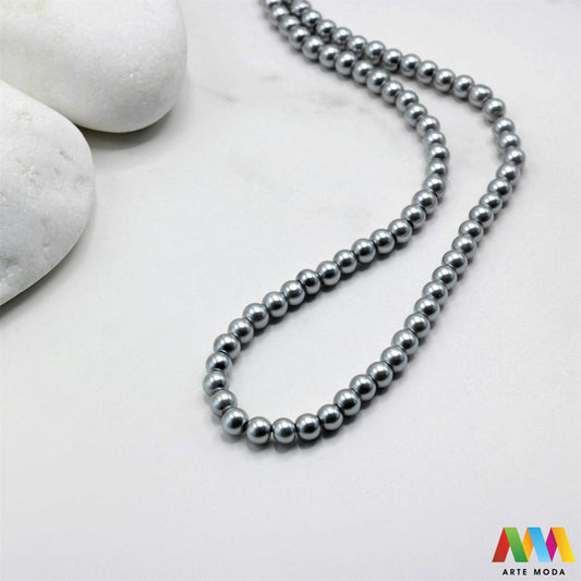 stakleni biseri niz staklo biser perle biserne zrna zrno perla staklene imitacija bisera sedefaste vjenčani nakit klasični DIY ogrlice bijeli u boji bisernim sjajem izrada nakita umjetni Za klasičnu eleganciju birajte staklene bisere imitacija bisera ima visok sedefasti sjaj i savršeno je glatka Idealni su za izradu vjenčanog nakita bezvremenskih ogrlica i narukvica raznim veličinama i bojama ovi biseri unose dašak luksuza u svaki uradi sam projekt Počnite nizati svoju eleganciju arte moda repromaterijal