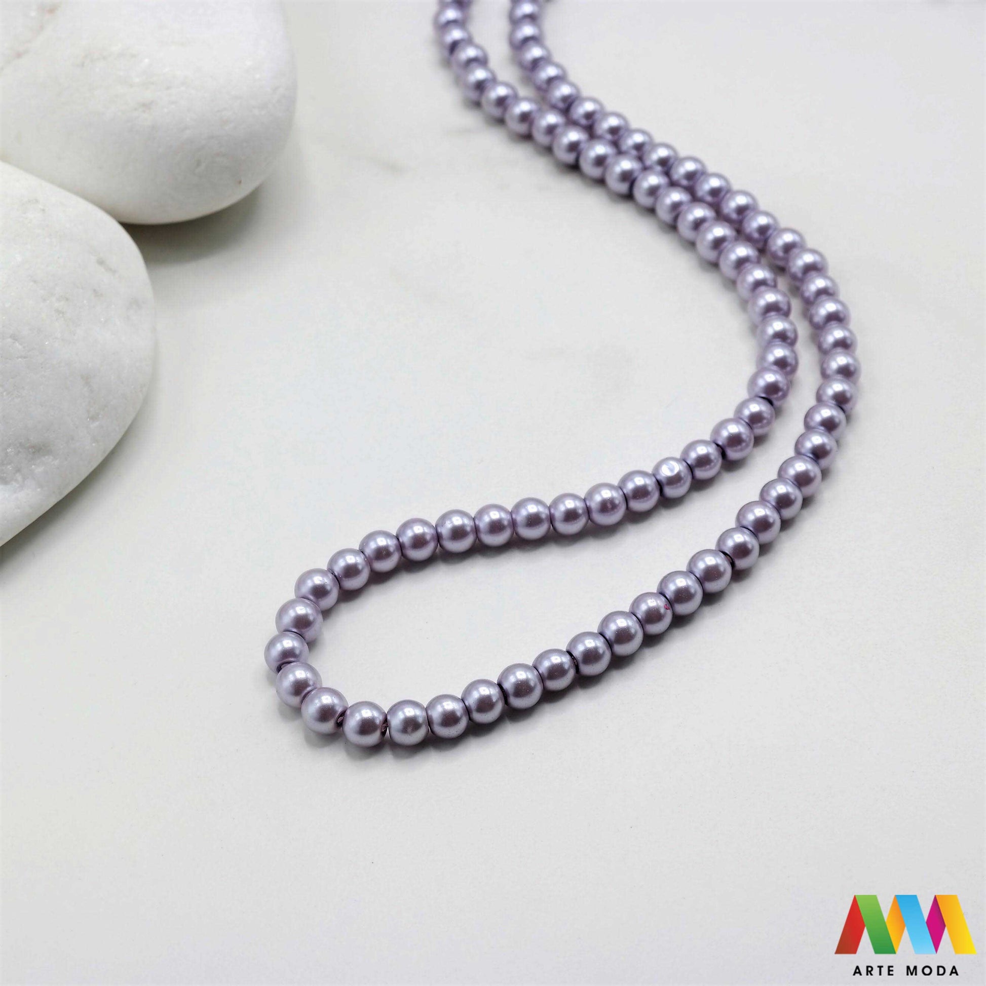 stakleni biseri niz staklo biser perle biserne zrna zrno perla staklene imitacija bisera sedefaste vjenčani nakit klasični DIY ogrlice bijeli u boji bisernim sjajem izrada nakita umjetni Za klasičnu eleganciju birajte staklene bisere imitacija bisera ima visok sedefasti sjaj i savršeno je glatka Idealni su za izradu vjenčanog nakita bezvremenskih ogrlica i narukvica raznim veličinama i bojama ovi biseri unose dašak luksuza u svaki uradi sam projekt Počnite nizati svoju eleganciju arte moda repromaterijal