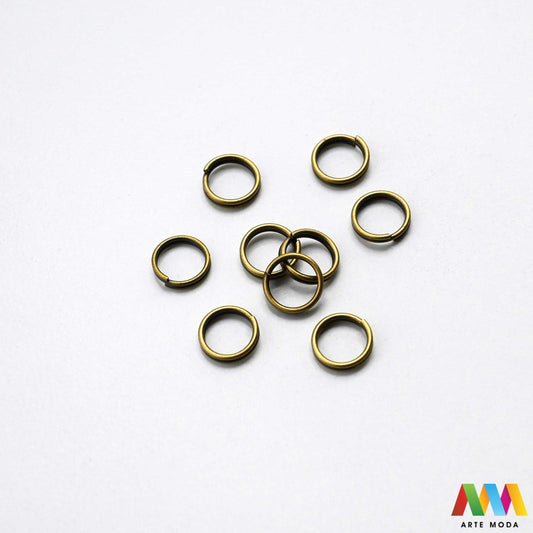 alkice spojnice karike jump rings spojni prstenovi metalni kolutovi DIY pribor repromaterijal srebrne zlatne izrada nakita spajanje perli metalne za nakit otvorene zatvorene izradu materijal prsten elementi narukvice ogrlice Osigurajte čvrstinu nakitu Metalne alkice su neizostavne spojnice spajanje kopči privjesaka lanaca Birajte između prstenova u raznim veličinama bojama bronca složenost vašeg uradi sam projekta kvalitetne alkice pružit profesionalan siguran završetak kreaciji arte moda repromaterijal