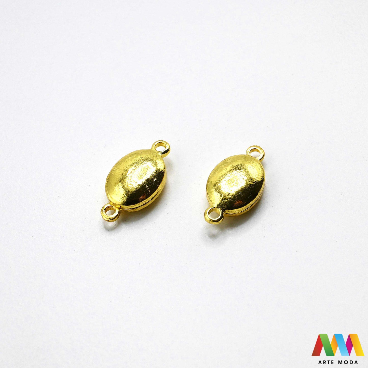 magnetne kopče magnet zatvarači metalne izrada nakita DIY lagano kopčanje metalni pribor narukvice ogrlice brzo zatvaranje magnetne nakit magnetni magneti brze za uradi sam kopča Kopčanje nakita u sekundi Magnetne kopče su najjednostavniji i najbrži zatvarači za narukvice i ogrlice Snažan magnet osigurava sigurno zatvaranje idealno za sve koji traže lako rukovanje Razni oblici i boje savršeni za elegantan i praktičan DIY nakit arte moda repromaterijal