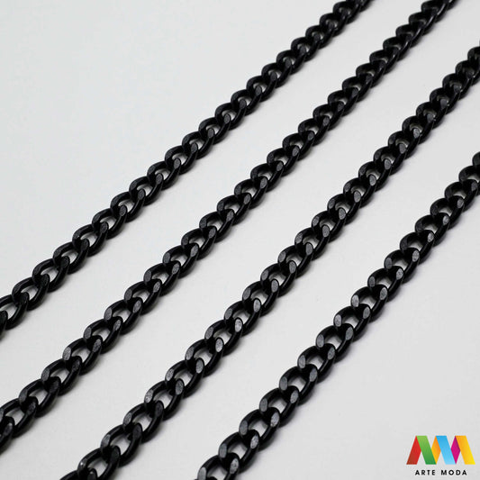 aluminijski lanac torbe ruksak nakit lagani izrada aluminij DIY materijal remen ogrlice narukvice karike ručke pribor komponente ukrasni repromaterijal Želite lagan i trendi materijal Aluminijski lanci savršeni su za vaše projekte Idealni su za izradu laganih remena za torbe ili statement nakita ogrlice narukvice Lakši su od klasičnih metala ne opterećuju i dolaze u raznim bojama i debljinama Lako ih je rezati i oblikovati laganu eleganciju za svoj uradi sam nakit i modne dodatke arte moda repromaterijal