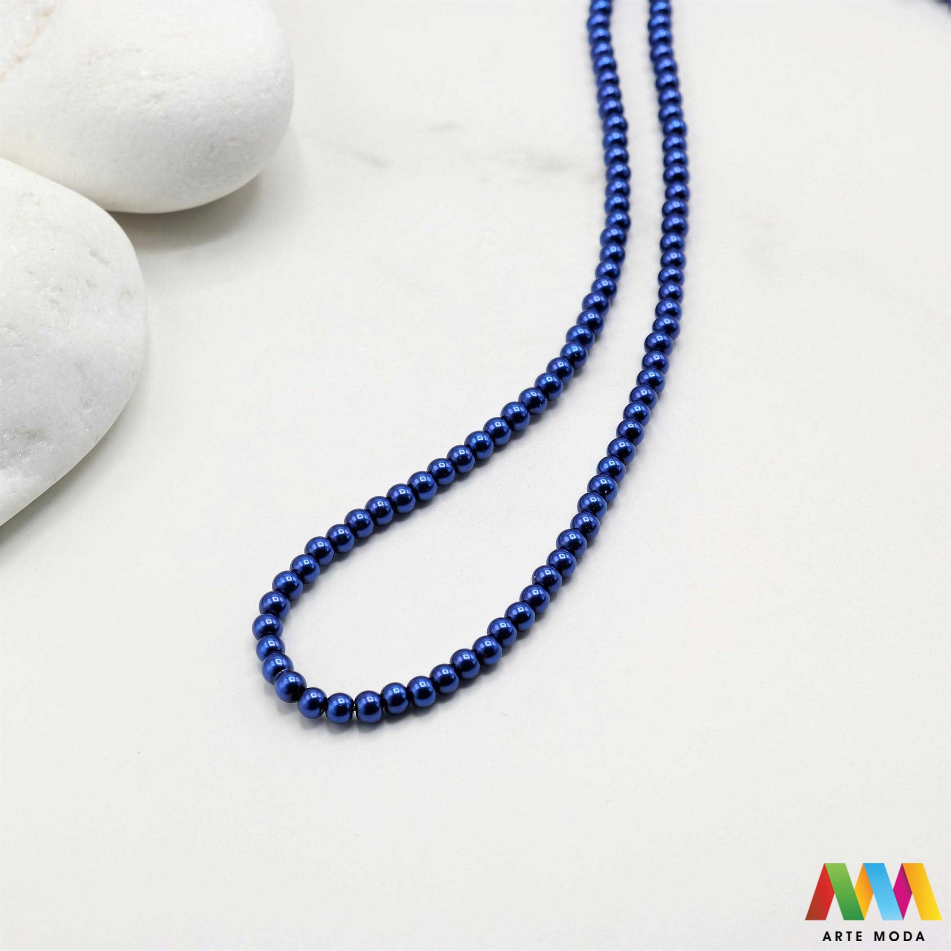 stakleni biseri niz staklo biser perle biserne zrna zrno perla staklene imitacija bisera sedefaste vjenčani nakit klasični DIY ogrlice bijeli u boji bisernim sjajem izrada nakita umjetni Za klasičnu eleganciju birajte staklene bisere imitacija bisera ima visok sedefasti sjaj i savršeno je glatka Idealni su za izradu vjenčanog nakita bezvremenskih ogrlica i narukvica raznim veličinama i bojama ovi biseri unose dašak luksuza u svaki uradi sam projekt Počnite nizati svoju eleganciju arte moda repromaterijal