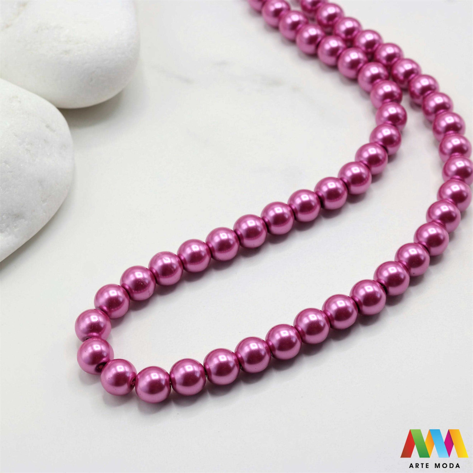 stakleni biseri niz staklo biser perle biserne zrna zrno perla staklene imitacija bisera sedefaste vjenčani nakit klasični DIY ogrlice bijeli u boji bisernim sjajem izrada nakita umjetni Za klasičnu eleganciju birajte staklene bisere imitacija bisera ima visok sedefasti sjaj i savršeno je glatka Idealni su za izradu vjenčanog nakita bezvremenskih ogrlica i narukvica raznim veličinama i bojama ovi biseri unose dašak luksuza u svaki uradi sam projekt Počnite nizati svoju eleganciju arte moda repromaterijal