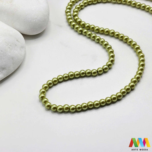 stakleni biseri niz staklo biser perle biserne zrna zrno perla staklene imitacija bisera sedefaste vjenčani nakit klasični DIY ogrlice bijeli u boji bisernim sjajem izrada nakita umjetni Za klasičnu eleganciju birajte staklene bisere imitacija bisera ima visok sedefasti sjaj i savršeno je glatka Idealni su za izradu vjenčanog nakita bezvremenskih ogrlica i narukvica raznim veličinama i bojama ovi biseri unose dašak luksuza u svaki uradi sam projekt Počnite nizati svoju eleganciju arte moda repromaterijal