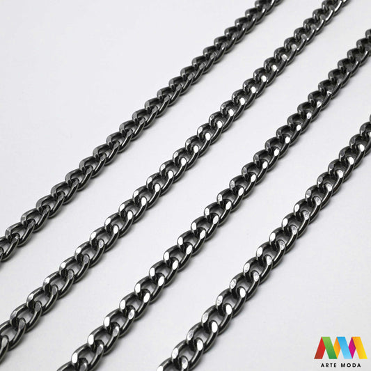 aluminijski lanac torbe ruksak nakit lagani izrada aluminij DIY materijal remen ogrlice narukvice karike ručke pribor komponente ukrasni repromaterijal Želite lagan i trendi materijal Aluminijski lanci savršeni su za vaše projekte Idealni su za izradu laganih remena za torbe ili statement nakita ogrlice narukvice Lakši su od klasičnih metala ne opterećuju i dolaze u raznim bojama i debljinama Lako ih je rezati i oblikovati laganu eleganciju za svoj uradi sam nakit i modne dodatke arte moda repromaterijal