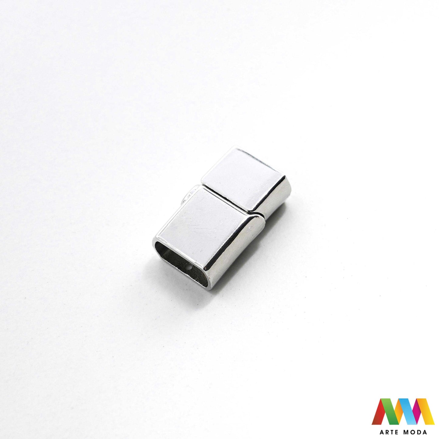 magnetne kopče magnet zatvarači metalne izrada nakita DIY lagano kopčanje metalni pribor narukvice ogrlice brzo zatvaranje magnetne nakit magnetni magneti brze za uradi sam kopča Kopčanje nakita u sekundi Magnetne kopče su najjednostavniji i najbrži zatvarači za narukvice i ogrlice Snažan magnet osigurava sigurno zatvaranje idealno za sve koji traže lako rukovanje Razni oblici i boje savršeni za elegantan i praktičan DIY nakit arte moda repromaterijal