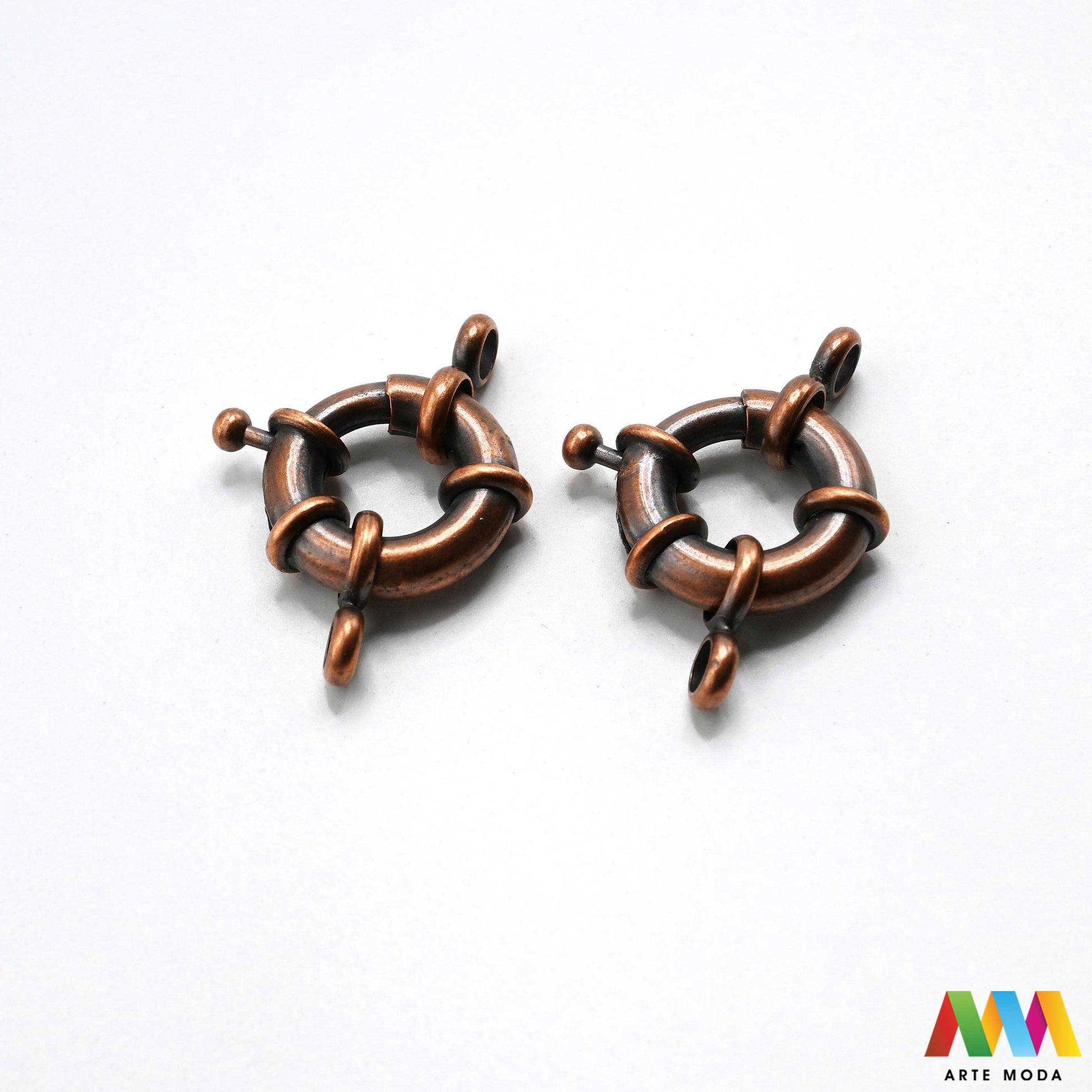 ukrasna kopča starinski nakit togl zatvarač DIY vintage romantični ukrasne kopče motivima OT dekorativni zatvarači metalni pribor statement završeci ogrlica luksuzni zlatne srebrne narukvica ukrasima luksuzne Mornarska detalje kolekcija ukrasnih metalnih kopči motive srca leptira kormila filigrana portreta dekorativni zatvarači pretvaraju svaku ogrlicu unikatni komad nakita vintage šarm mornarsku svježinu tematski zatvarači osigurat uradi sam projekt zapažen stilski besprijekoran arte moda repromaterijal