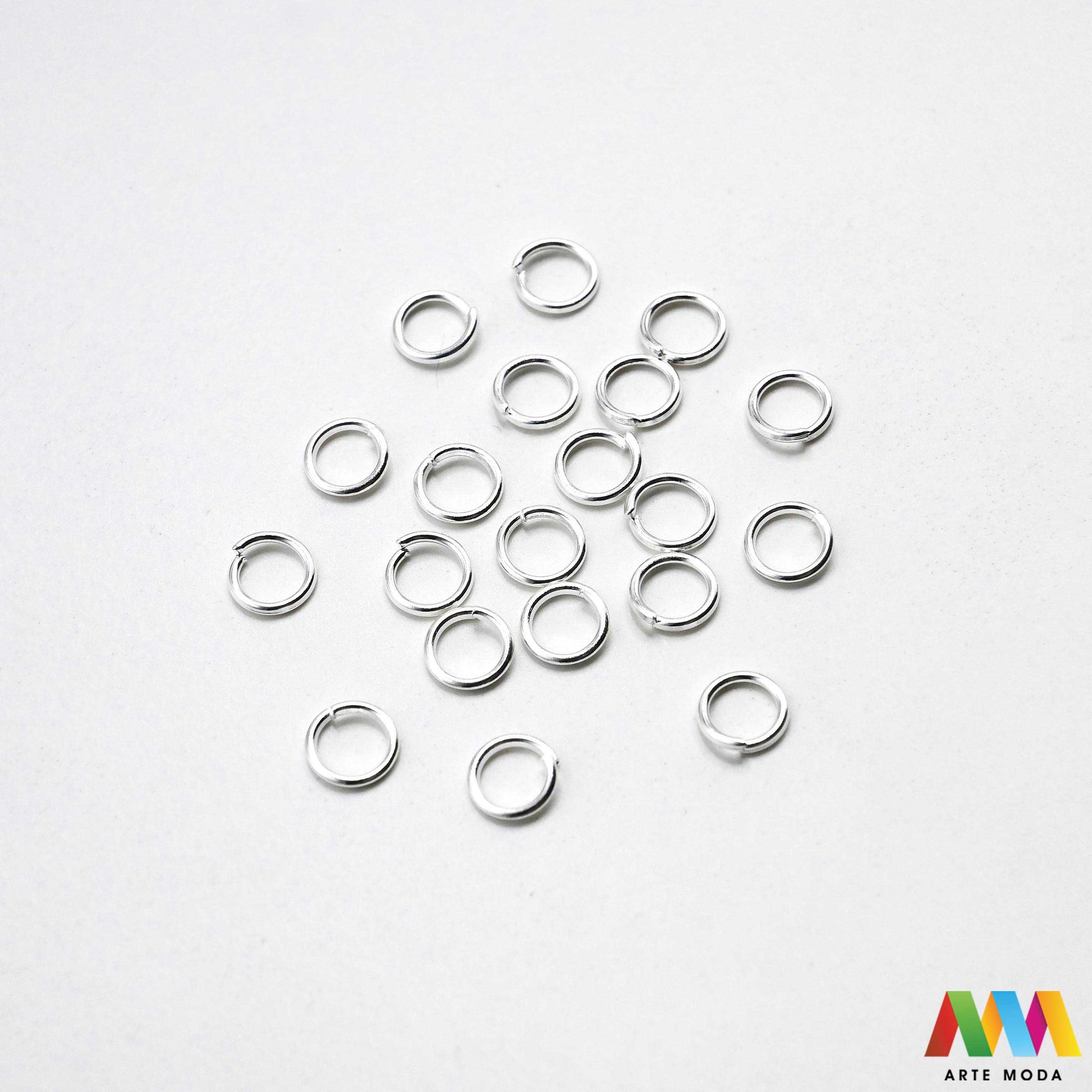 alkice spojnice karike jump rings spojni prstenovi metalni kolutovi DIY pribor repromaterijal srebrne zlatne izrada nakita spajanje perli metalne za nakit otvorene zatvorene izradu materijal prsten elementi narukvice ogrlice Osigurajte čvrstinu nakitu Metalne alkice su neizostavne spojnice spajanje kopči privjesaka lanaca Birajte između prstenova u raznim veličinama bojama bronca složenost vašeg uradi sam projekta kvalitetne alkice pružit profesionalan siguran završetak kreaciji arte moda repromaterijal